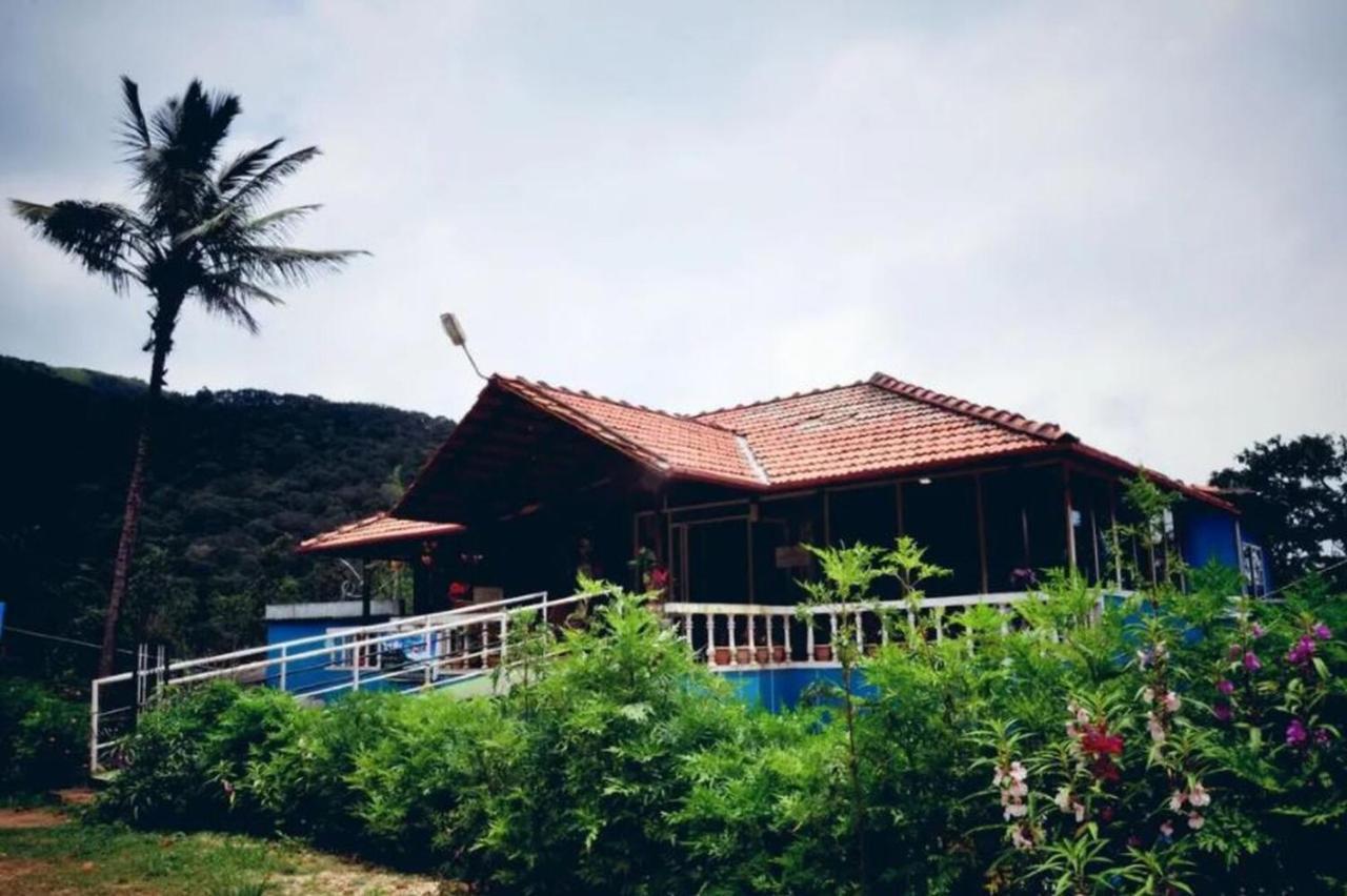 Rest Point Homestay Chikmagalur Exterior photo